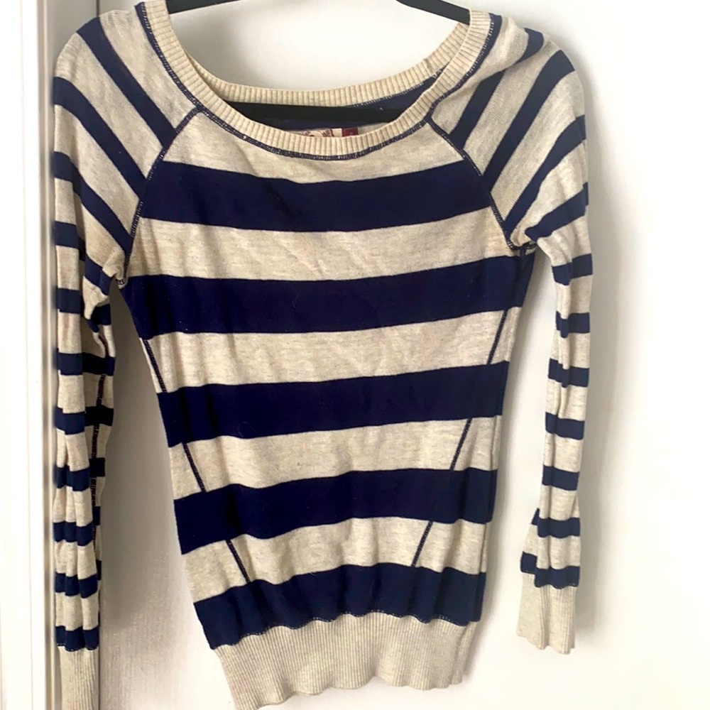 Sweater navy blue cream